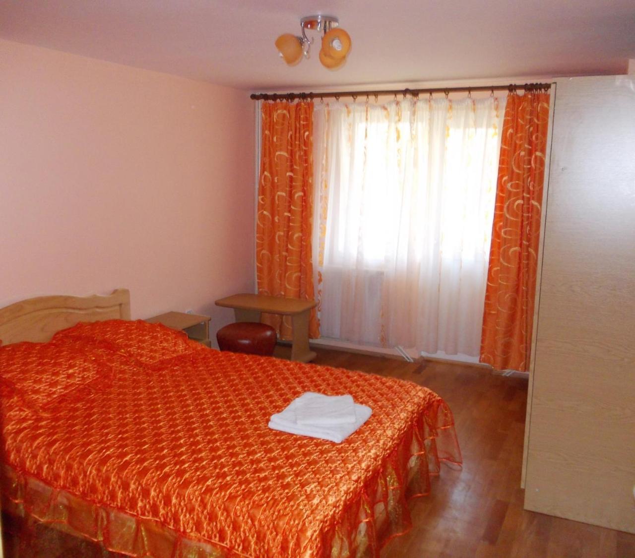 Casa Dobrin Hotel Arefu Eksteriør billede